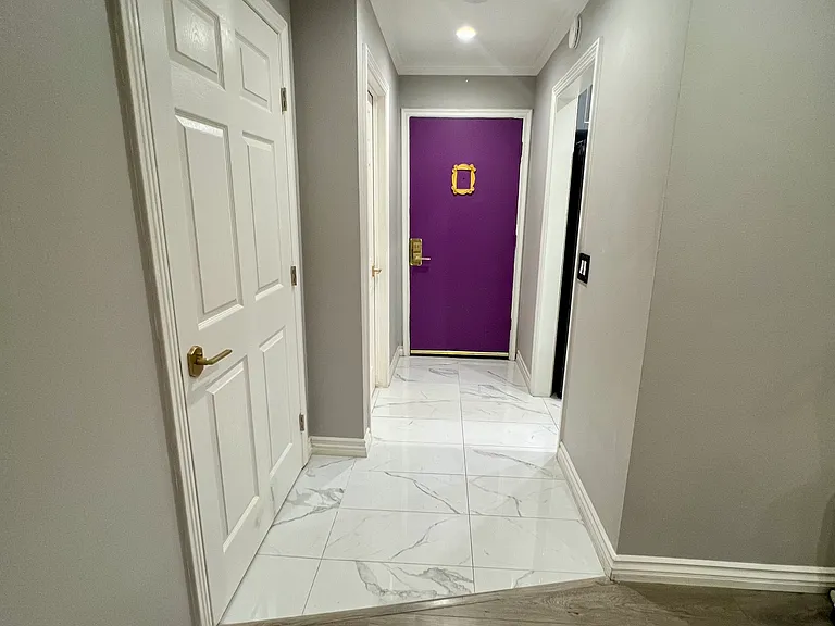 121 Sinclair Ave #223 — Photo 1