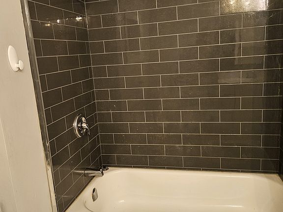 3rd image of 216 Main St S #3