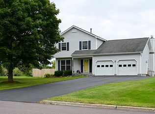 297 Isham Cir, Williston, VT 05495