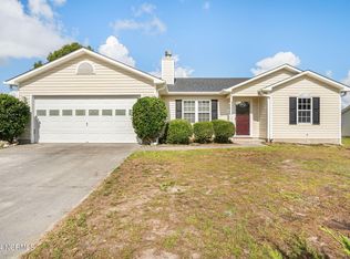 101 Linden Rd, Richlands, NC 28574