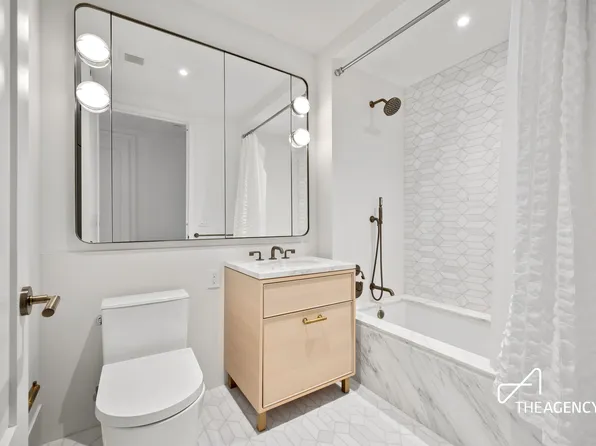 2505 Broadway image 12 of 16