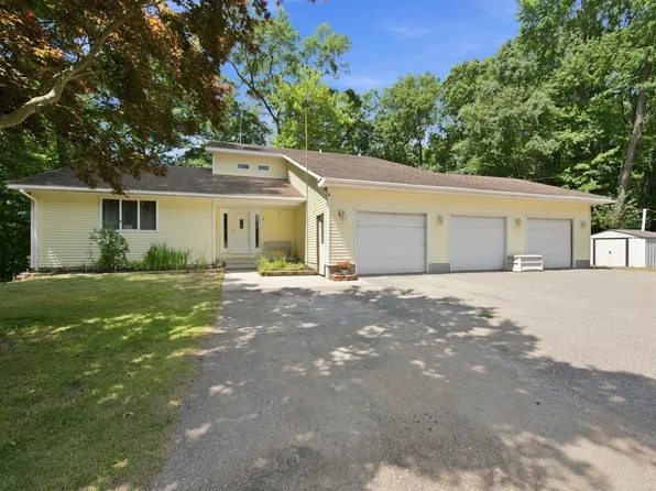 11490 Ely Rd, Davisburg, MI 48350