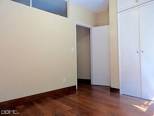 Rented by Point NYC | media 4