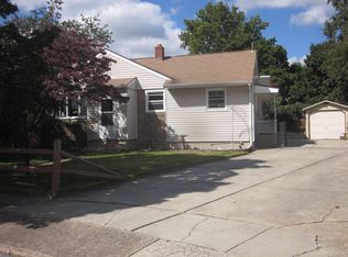 112 Shelmore Rd, Mount Holly, NJ 08060