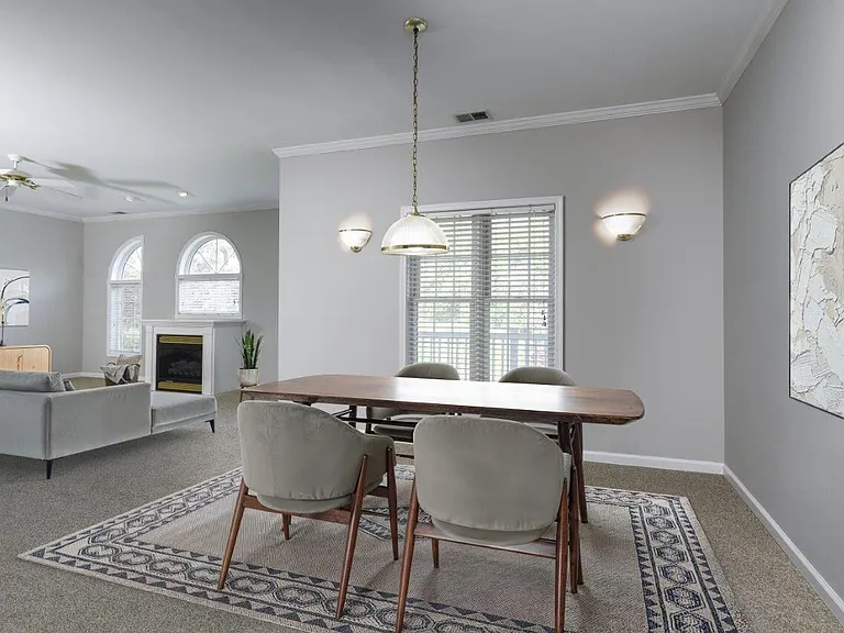 Springhouse Townhomes — Photo 4