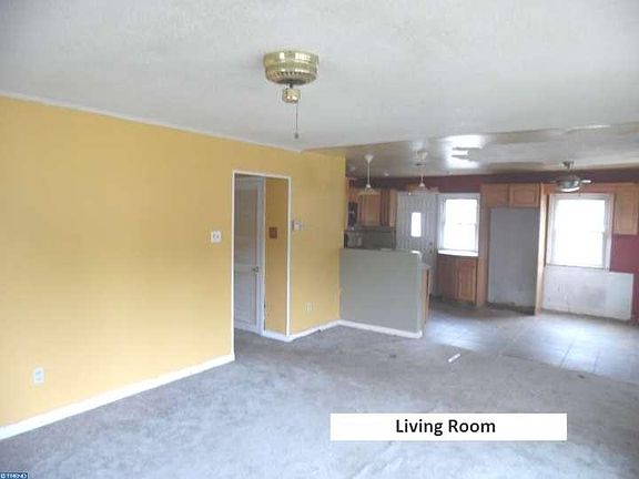 4th image of 632 Glencroft Cir