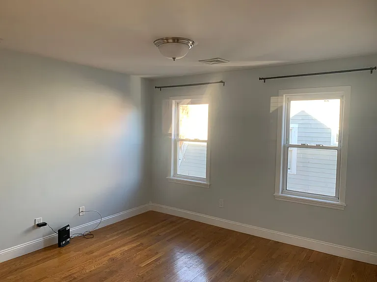 18 Pearson Ave #3 — Photo 10