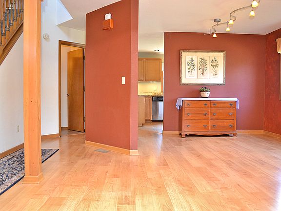 4th image of 6065 61st Ave SE