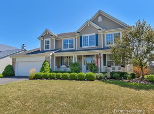 227 Liszka Ln, Oswego, IL 60543