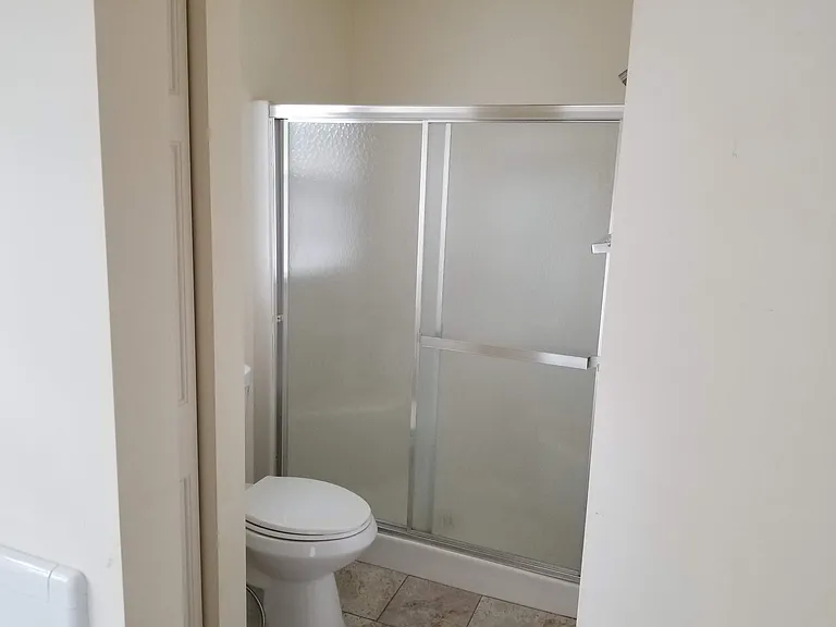 Master bath Standing shower