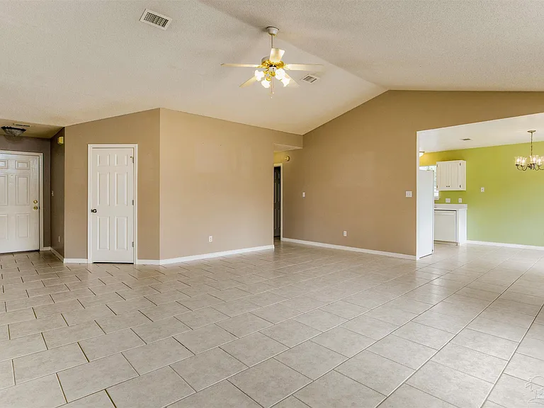 1545 Kitty Hawk Dr — Photo 8