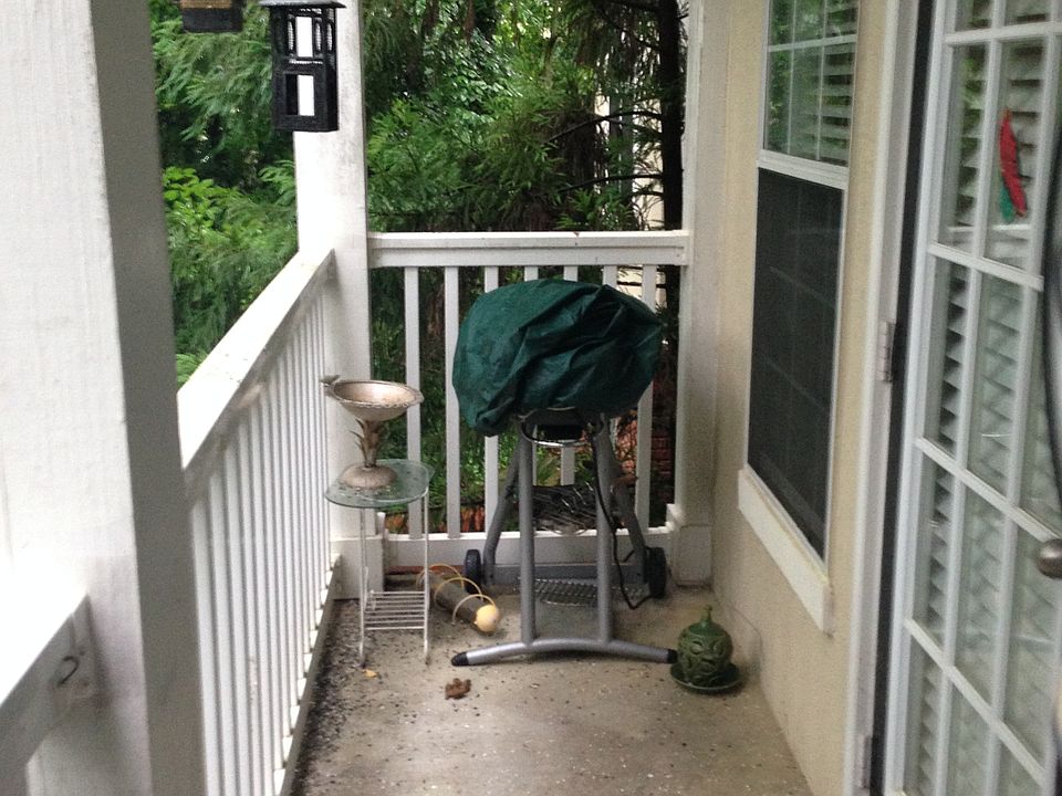 2nd image of 2101 Westchester Rdg