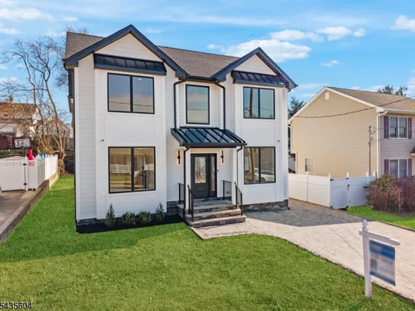 110 Platt Ave, Saddle Brook Twp., NJ 07663