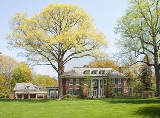 19 Dartmouth St, Newton, MA 02465