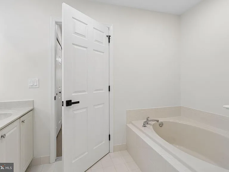 771 Barton Run Blvd — Photo 23
