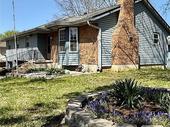 4th image of 8220 Ohio Ave