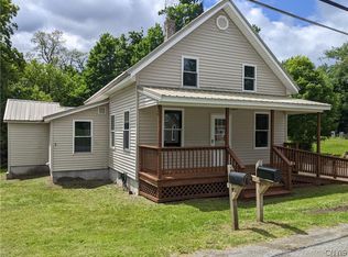 1646 Crumb Hill Rd, De Ruyter, NY 13052