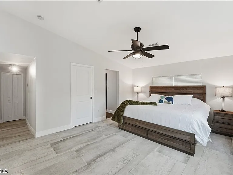 1023 El Valle Ave — Photo 15