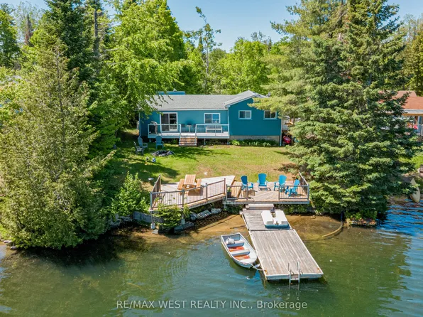 1432 Clement Lake Rd, Highlands East, ON K0L 2Y0