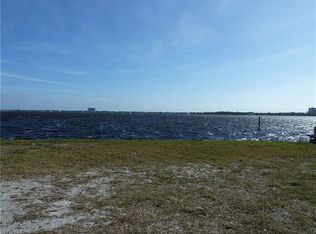 5745 Riverside Dr, Cape Coral, FL 33904