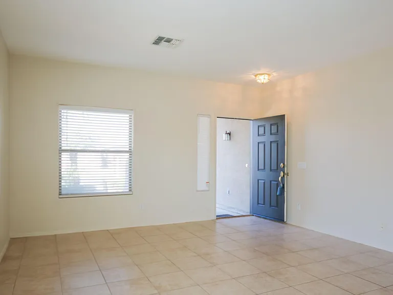 12813 W Sells Dr — Photo 3