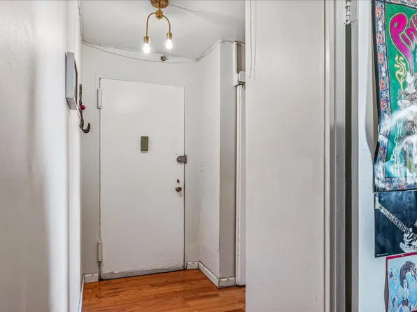 1655 Flatbush Avenue image 17 of 24