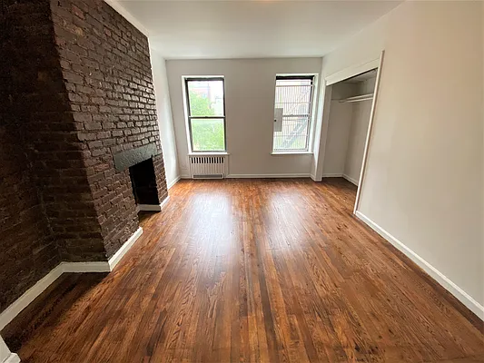 Rented by Douglas Elliman | media 10