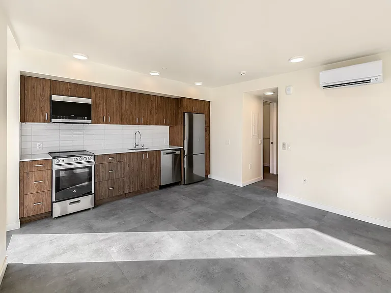 Fremont View: Modern Classic Collection — Photo 53