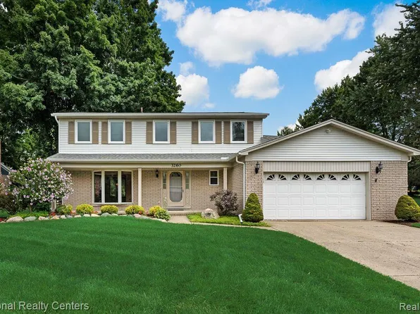 3260 Tamarron Dr, Rochester Hills, MI 48309