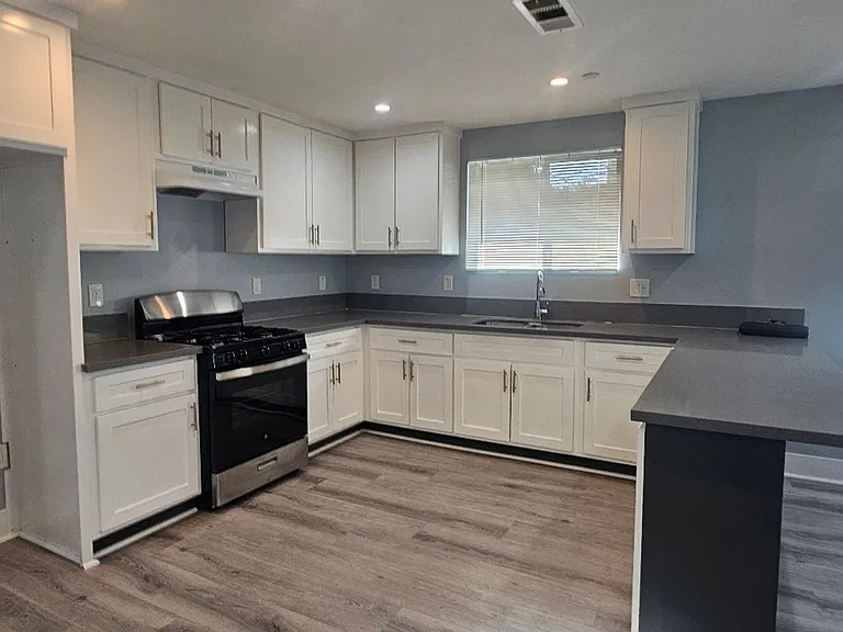 60(1662B) — Photo 17