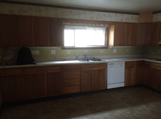 55837 National Rd, Bridgeport, OH 43912