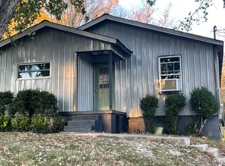 117 Franklin St, Florence, AL 35630