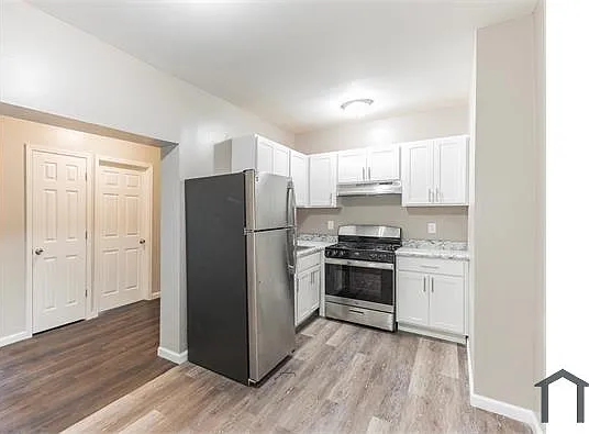 1 bed, 1000 sqft, $1,275 — Photo 4