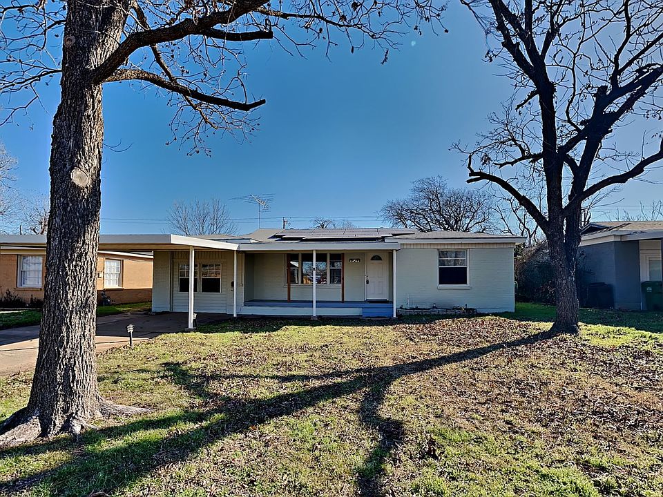 1st image of 609 Perry Dr