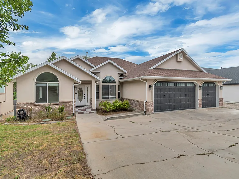 2154 E Wasatch Blvd — Photo 45