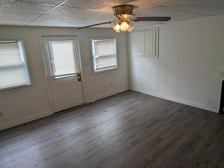 2909 1/2 Watson Blvd — Photo 3