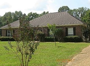 1235 Lancelot Ln, Clinton, MS 39056