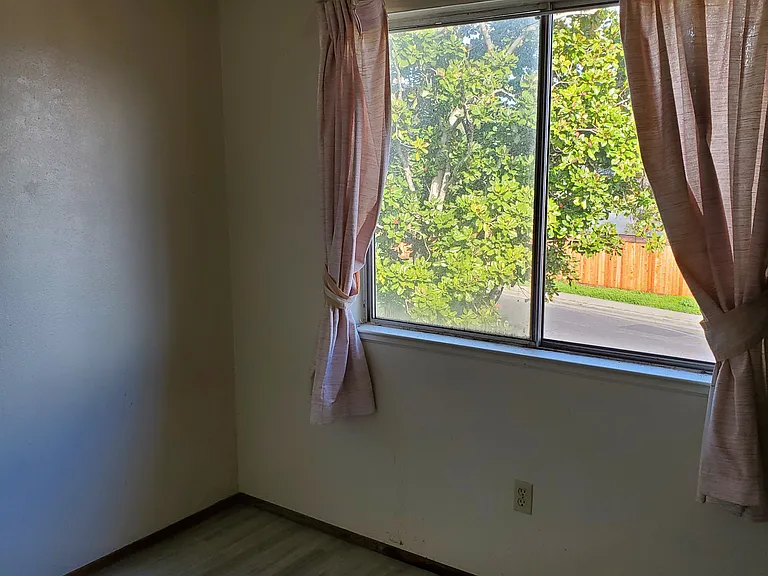 7899 Beverly Dr — Photo 7