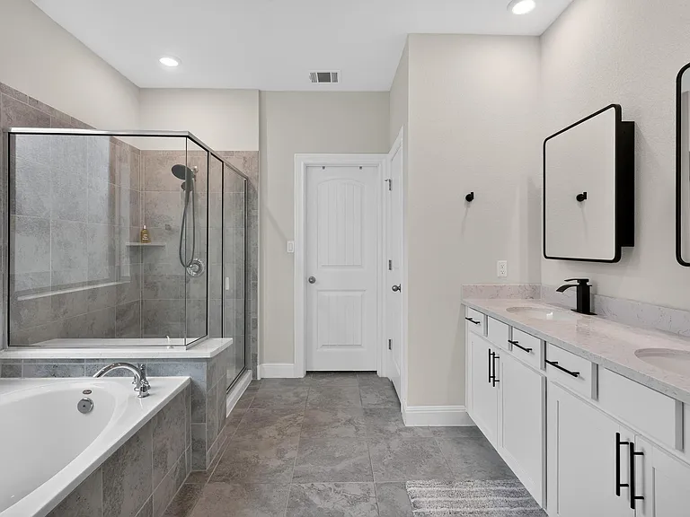 208 Windom Way — Photo 12