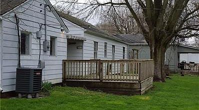 2nd image of 848 Hurricane St