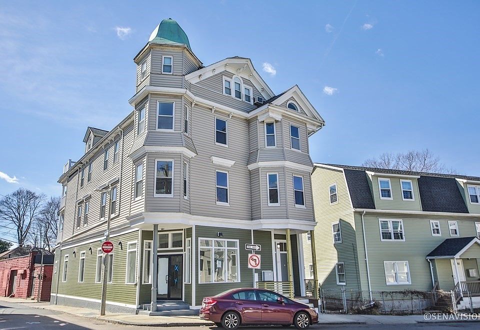 1st image of 205-207 Boylston St