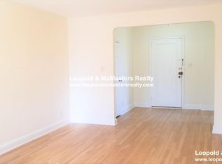 10 Ware St #33, Cambridge, MA 02138