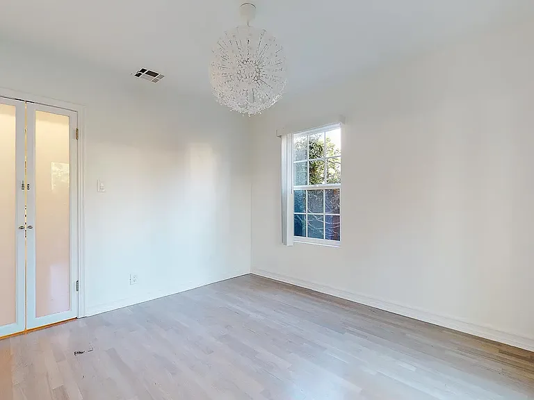 363 Huntley Dr — Photo 39