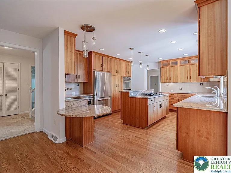 3608 S Highland St — Photo 33