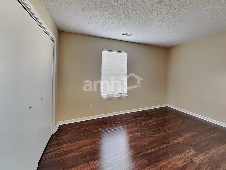 2265 Lakecrest Dr — Photo 19