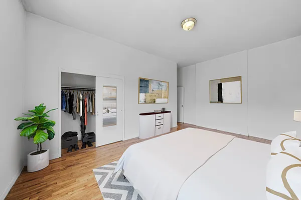 Rented by Vector New York, LLC | media 4