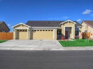 373 Sapphire Dr, Fallon, NV 89406