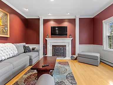 260 Grove St, Framingham, MA 01701 | Zillow