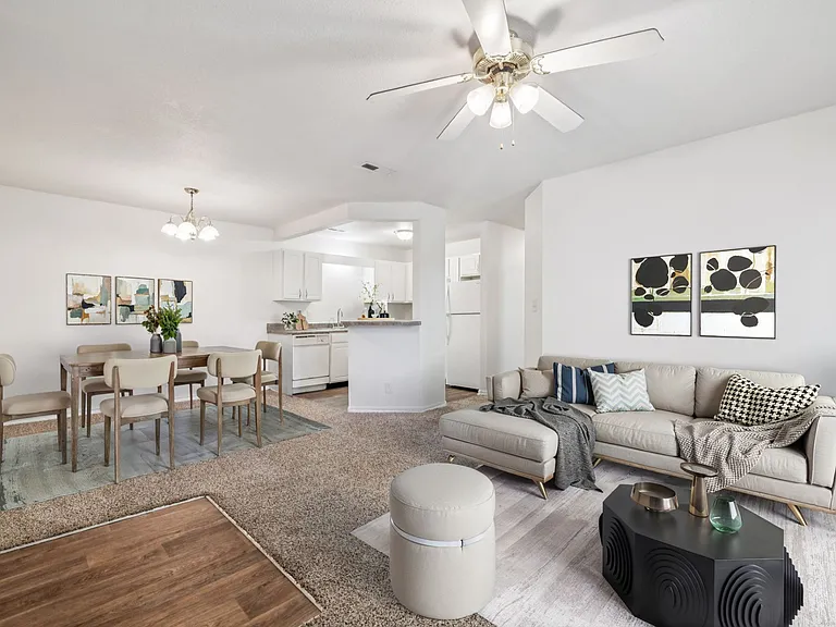 Three Bedroom - 3 Bed / 2 Bath - 1,270 Sq.Ft.