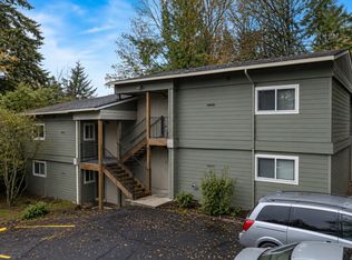 4082 Commercial St SE #4076-28, Salem, OR 97302